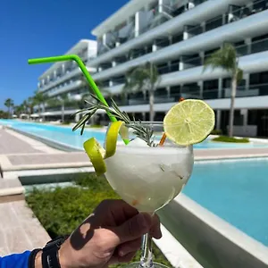 Cana Rock Star Luxury Condo, Casino, Golf, Beach In Hard Rock Area Apartamento Punta Cana